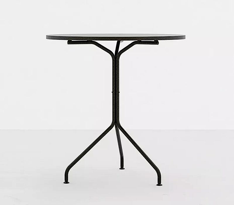 Tisch BOHÉM mit runder Aluminiumauflage, Stahl- und Aluminiumteile pulverbeschichtet in RAL 9005 tiefschwarz