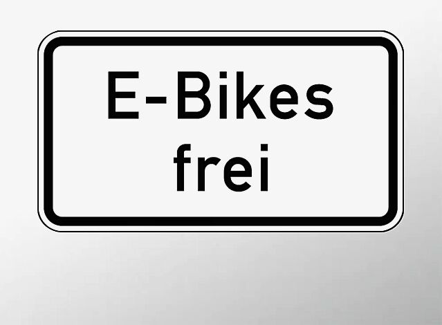 Verkehrszeichen: E-Bikes frei