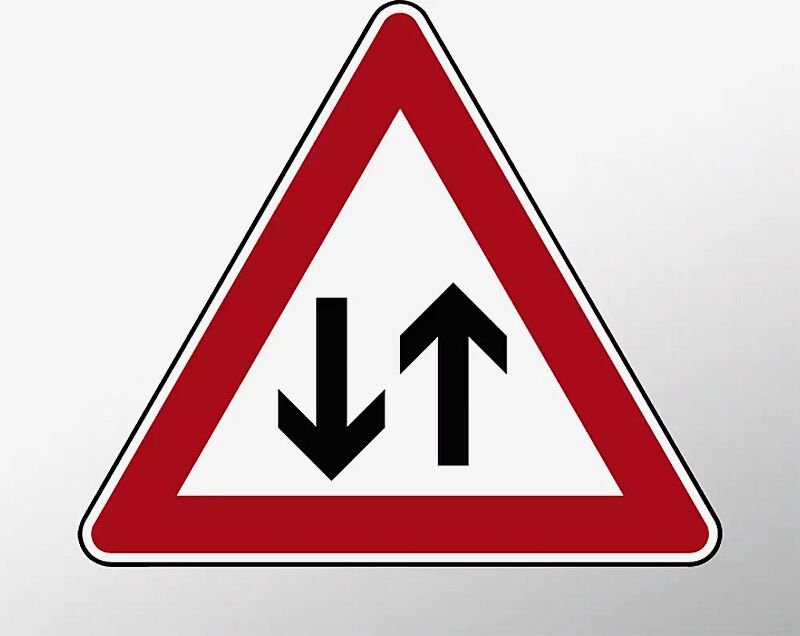 Verkehrszeichen: Gegenverkehr
